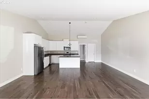 308 NW Santiam Blvd, Mill City, OR 97360 - Photo 12