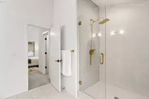 1122 SE Tenino St, Portland, OR 97202 - Photo 22