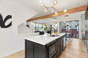 1122 SE Tenino St, Portland, OR 97202 - Photo 12