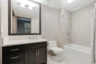 2454 NW Westover Rd, Portland, OR 97210 - Photo 22