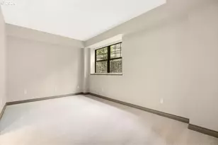 2454 NW Westover Rd, Portland, OR 97210 - Photo 18