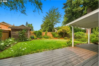 2045 N Blandena St, Portland, OR 97217 - Photo 38
