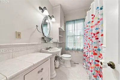 2045 N Blandena St, Portland, OR 97217 - Photo 22