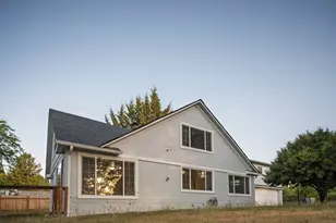 7020 SW Country Club Dr, Corvallis, OR 97333 - Photo 32