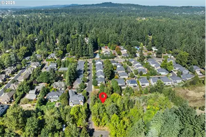 19368 Riverwood Ln, Lake Oswego, OR 97035 - Photo 14
