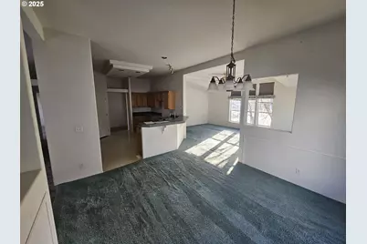 964 Home St, The Dalles, OR 97058 - Photo 10