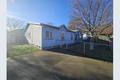 964 Home St, The Dalles, OR 97058 - Photo 2