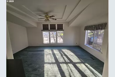 964 Home St, The Dalles, OR 97058 - Photo 16