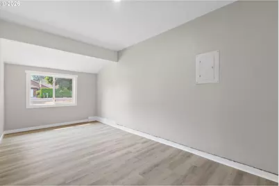 1422 SW Hensley Rd, Troutdale, OR 97060 - Photo 18