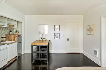 20 NW 16th Ave #404, Portland, OR 97209 - Photo 8