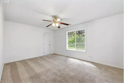 23892 Butler Rd, Elmira, OR 97437 - Photo 22