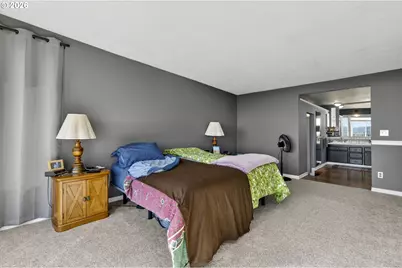 2088 Oak St, West Linn, OR 97068 - Photo 14