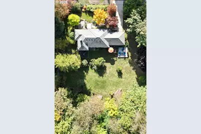 1021 SW Stephenson Ct, Portland, OR 97219 - Photo 46