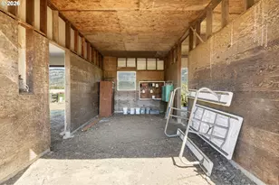 2206 Hubbard Creek Rd, Umpqua, OR 97486 - Photo 38