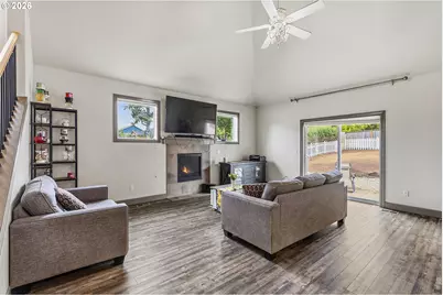 5779 NE Voyage Way, Lincoln City, OR 97367 - Photo 8