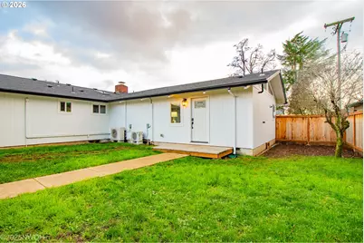 1682 Hemlock St, Eugene, OR 97404 - Photo 38