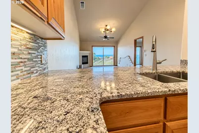 94089 Weber Way, Gold Beach, OR 97444 - Photo 14