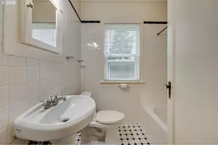 111 NW 40th St, Vancouver, WA 98660 - Photo 14