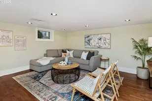 2136 SE Grant St, Portland, OR 97214 - Photo 34