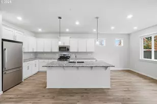 2618 NW Shadden Dr, McMinnville, OR 97128 - Photo 4