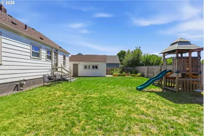 489 D St, Independence, OR 97351 - Photo 42