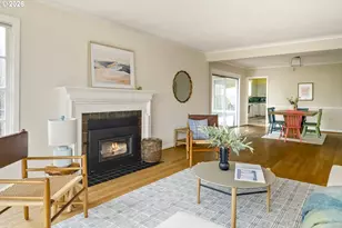 12500 SE Ridgecrest Rd, Happy Valley, OR 97086 - Photo 8