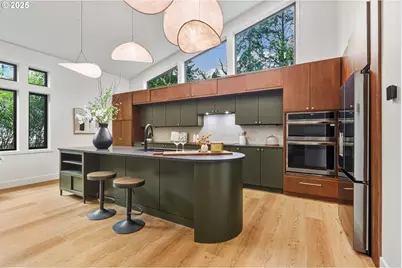 8014 SW 54th Ave, Portland, OR 97219 - Photo 8