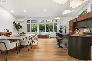 8014 SW 54th Ave, Portland, OR 97219 - Photo 10