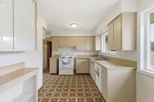 2708 13th Ave, Forest Grove, OR 97116 - Photo 14