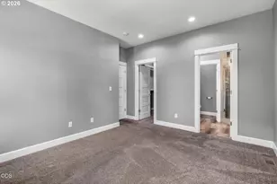 1130 SW Indian Ave, Redmond, OR 97756 - Photo 12