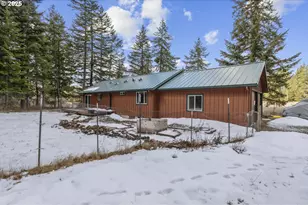 136 Sleepy Hollow Rd, White Salmon, WA 98672 - Photo 22