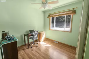 136 Sleepy Hollow Rd, White Salmon, WA 98672 - Photo 36