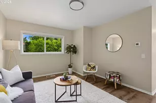 336 NE 128th Ave, Portland, OR 97230 - Photo 8
