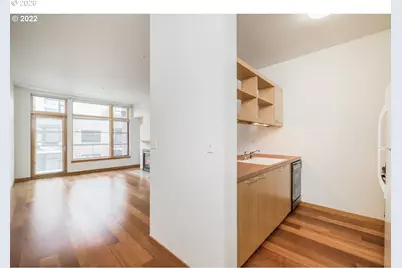726 NW 11th Ave #204, Portland, OR 97209 - Photo 2