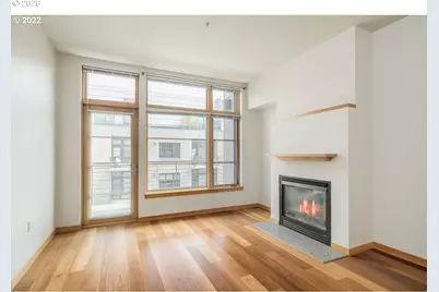 726 NW 11th Ave #204, Portland, OR 97209 - Photo 8