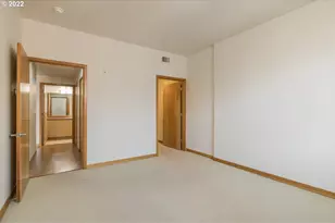 726 NW 11th Ave, Portland, OR 97209 - Photo 10