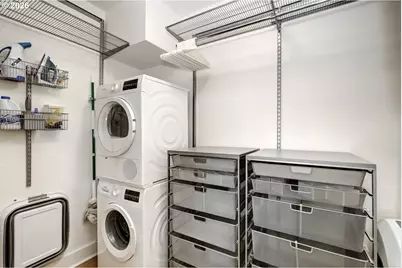 1829 NW Lovejoy St #103, Portland, OR 97209 - Photo 12