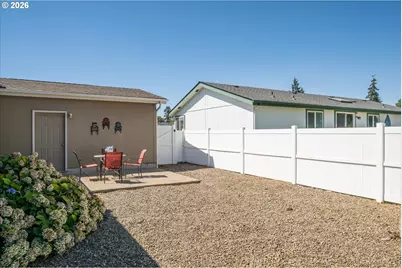 2416 Maia Loop, Springfield, OR 97477 - Photo 34
