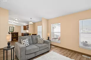2416 Maia Loop, Springfield, OR 97477 - Photo 18