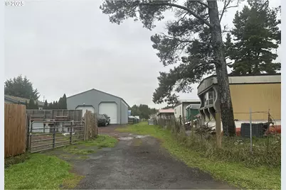 125 N 4th St, Lakeside, OR 97449 - Photo 36