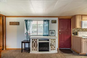 125 N 4th St, Lakeside, OR 97449 - Photo 18