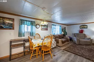 125 N 4th St, Lakeside, OR 97449 - Photo 16