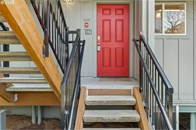 4 Touchstone #151, Lake Oswego, OR 97035 - Photo 2