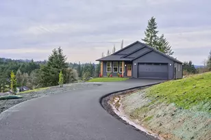 1834 Rose Valley Rd, Kelso, WA 98626 - Photo 2