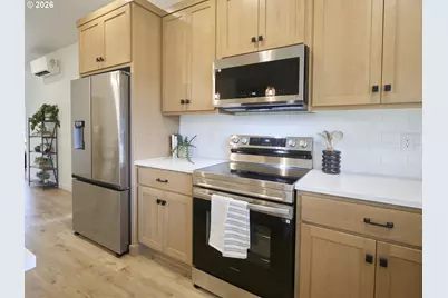 1834 Rose Valley Rd, Kelso, WA 98626 - Photo 12