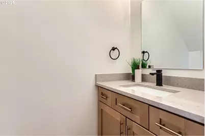 6678 SE Clinton St, Portland, OR 97206 - Photo 6