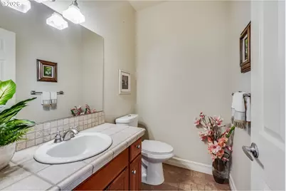 430 N Stonegate Dr, Washougal, WA 98671 - Photo 16