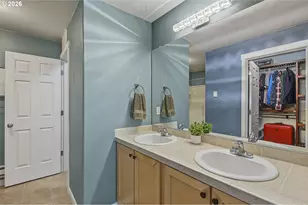 1810 NE 101st Ave, Hillsboro, OR 97006 - Photo 16