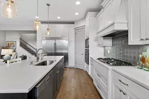 136 W 13th Wy, La Center, WA 98629 - Photo 12