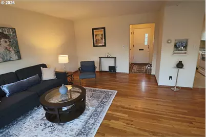 6731 NE Broadway St, Portland, OR 97213 - Photo 4